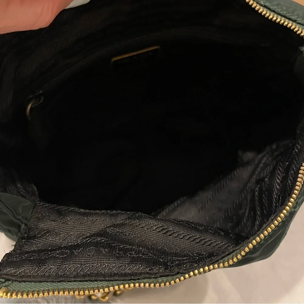 Prada Green Tessuto Quilted Nylon Shoulder Bag with Gold Chain - Picture 6 of 13